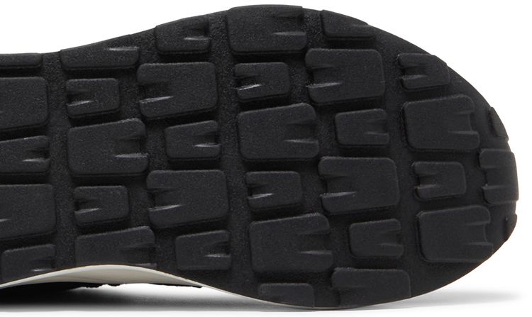 New Balance 5740 Black White