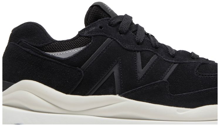 New Balance 5740 Black White