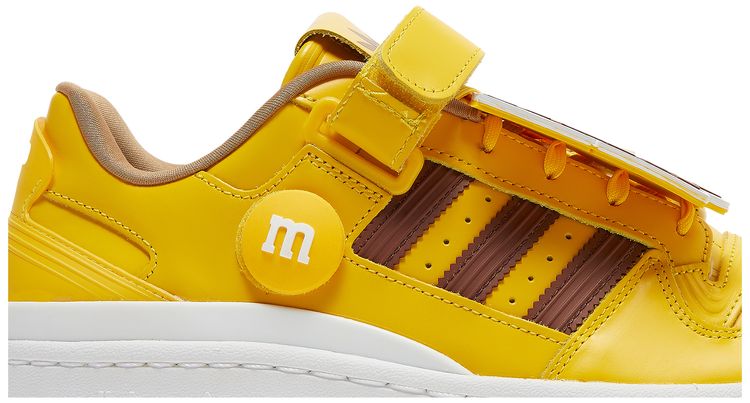 MMs x adidas Forum 84 Low Peanut