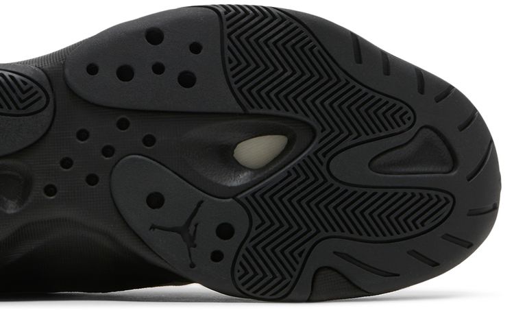 Air Jordan 11 CMFT Low Urban Jungle Gym