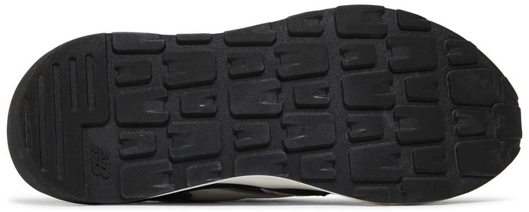 FIGS x New Balance 5740 Black White