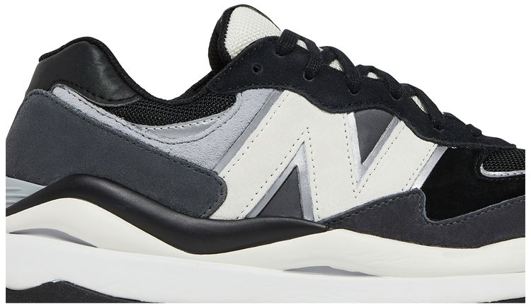 FIGS x New Balance 5740 Black White