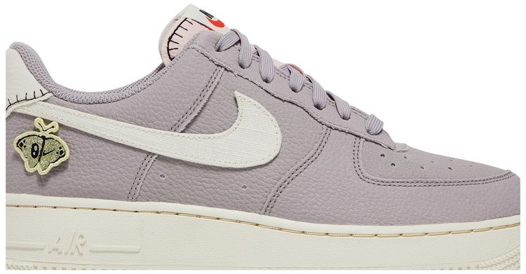Nike Wmns Air Force 1 07 SE Air Sprung