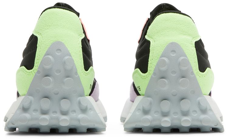 New Balance Wmns 327 Black Dark Violet