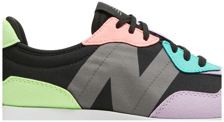 New Balance Wmns 327 Black Dark Violet