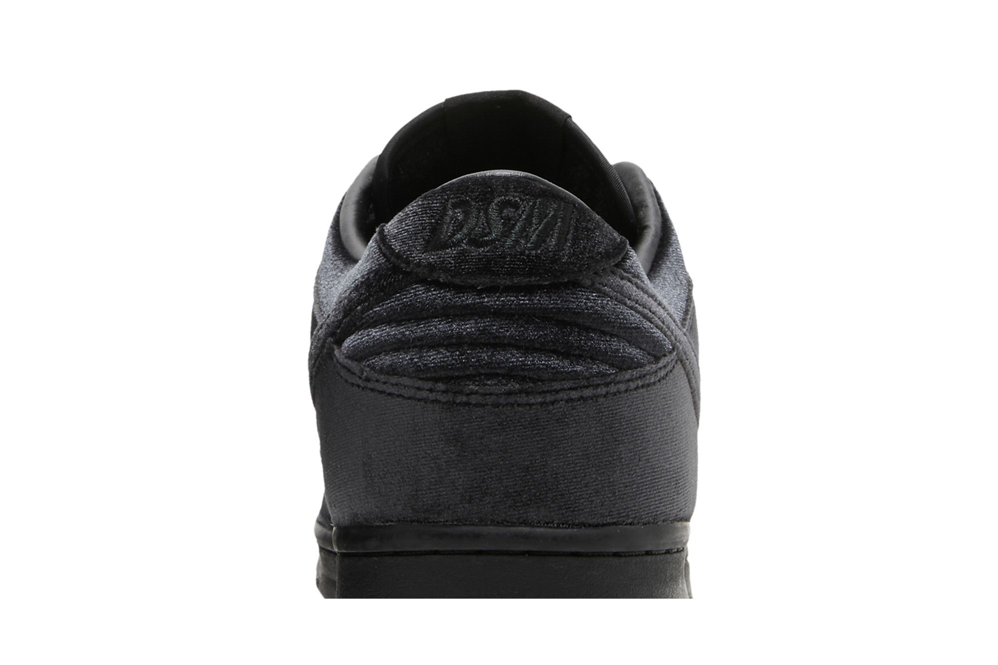 Buy Dover Street Market x Dunk Low 'Black Velvet' - DH2686 Buy Dover Street Market x Dunk Low 'Black Velvet' - DH2686