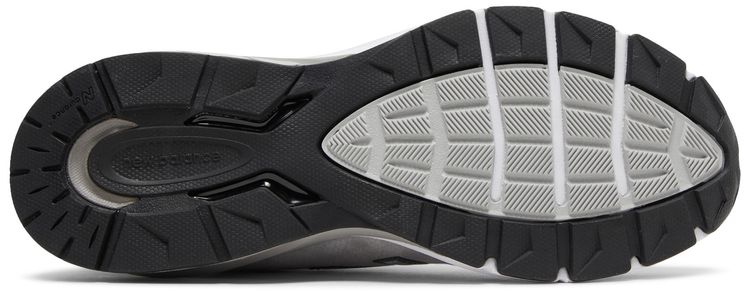 990v5 Made in USA B Wide Castlerock