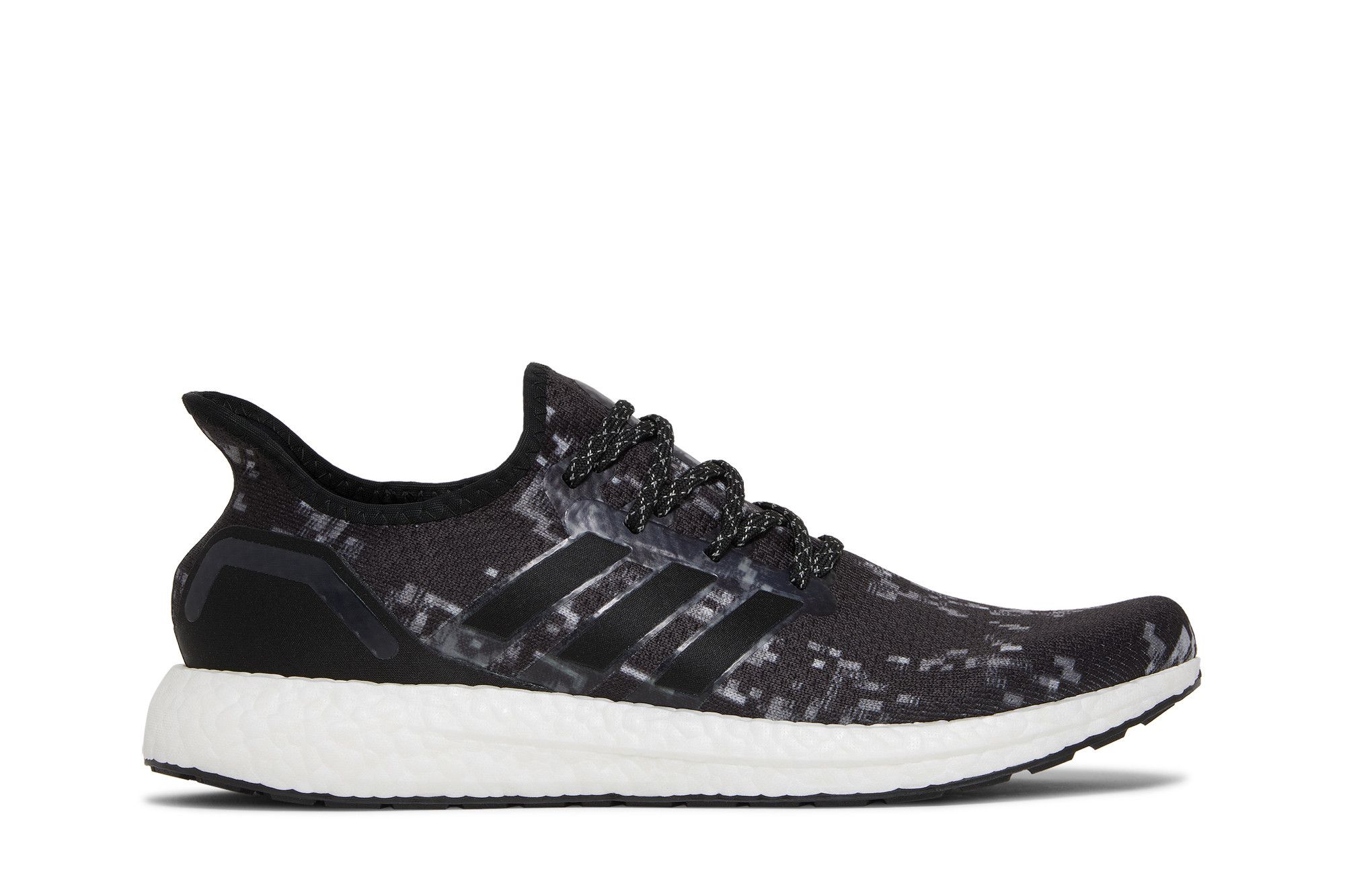 Adidas am4 thanos store