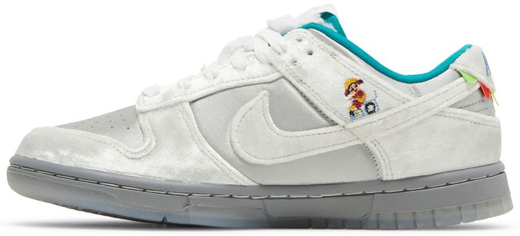 Nike Wmns Dunk Low Ice