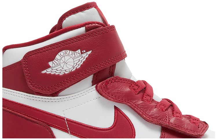 Air Jordan 1 High FlyEase GS Cardinal Red