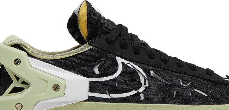 Acronym x Blazer Low Black Olive Aura