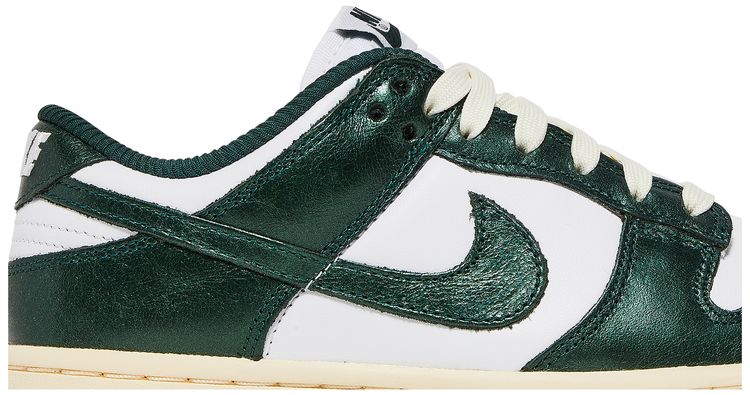 Wmns Dunk Low Vintage Green