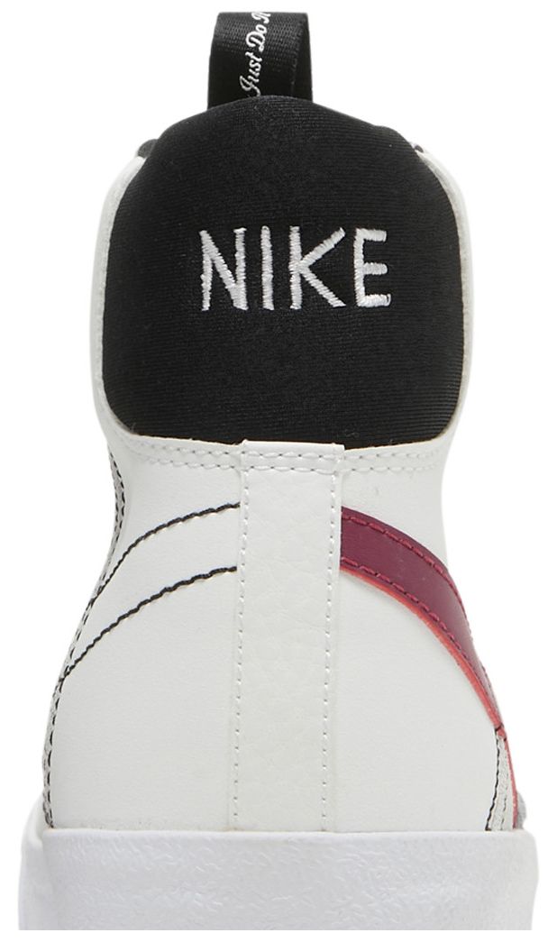 Nike Blazer Mid 77 SE GS White Rush Maroon