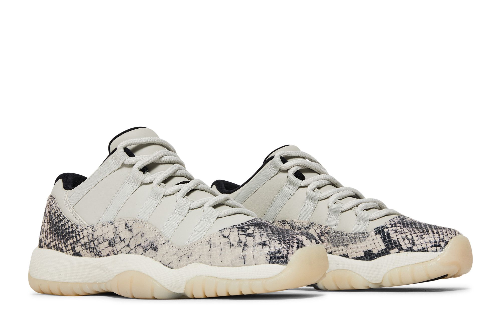 Jordan 11 concord low snakeskin sales
