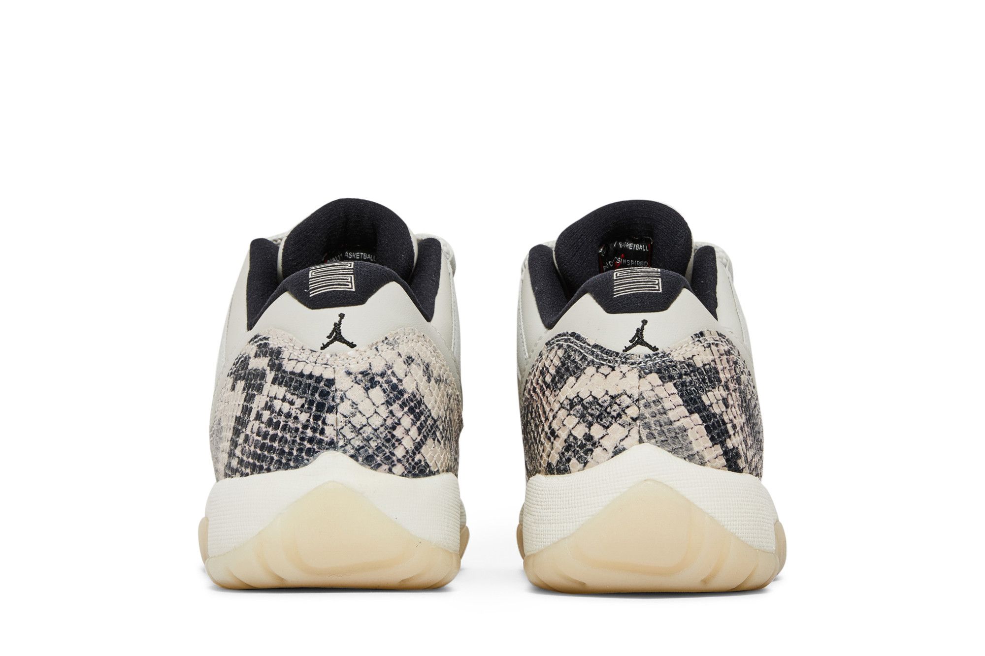 Jordan 11 light bone gs hot sale