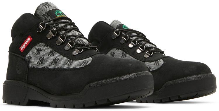Supreme x New York Yankees x Field Boot Black