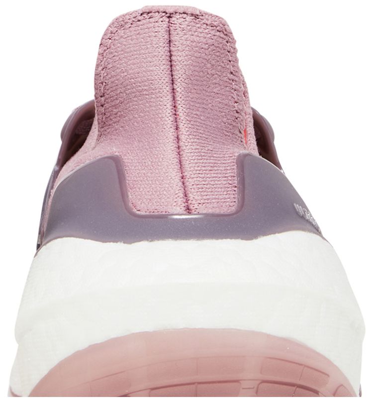 Adidas Wmns UltraBoost 22 Magic Mauve