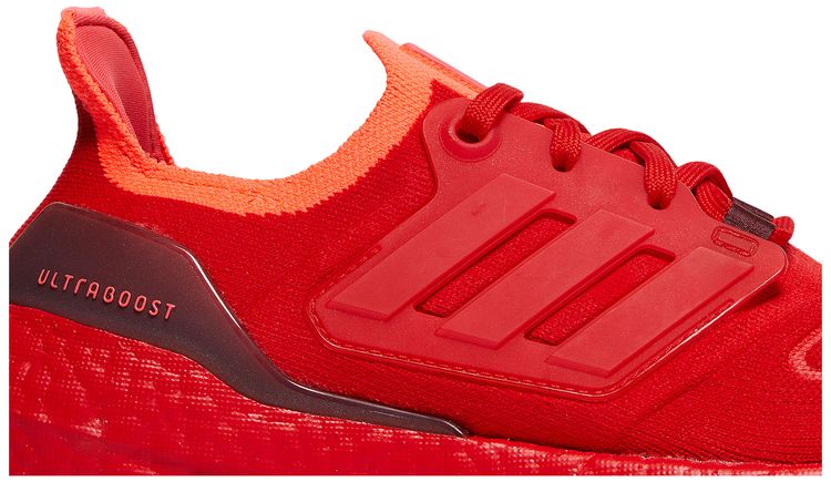 Adidas UltraBoost 22 Vivid Red