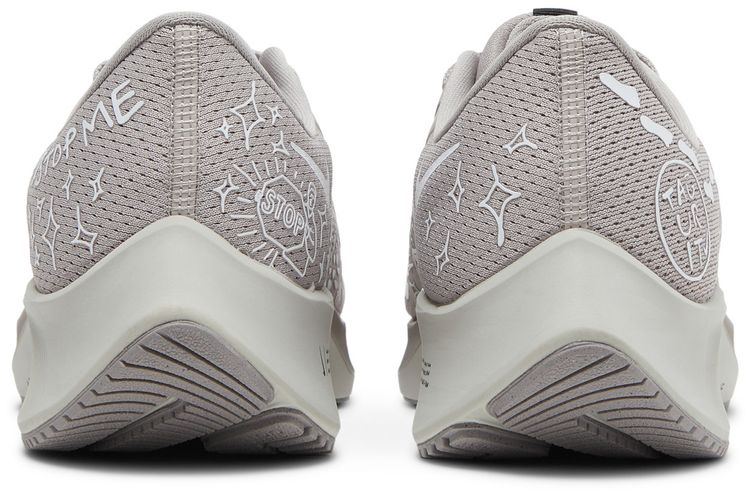 Nathan Bell x Air Zoom Pegasus 38 AIR Run To A Magical Place   College Grey