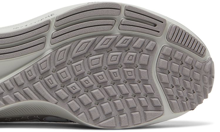 Nathan Bell x Air Zoom Pegasus 38 AIR Run To A Magical Place   College Grey