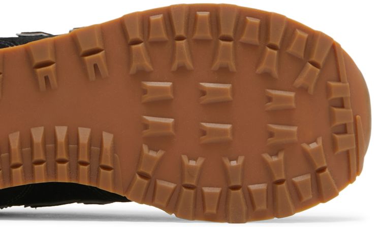 New Balance 574 Black Plaid