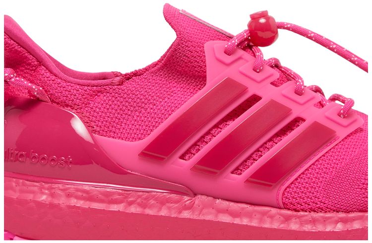 Ivy Park x adidas UltraBoost OG Ivy Heart