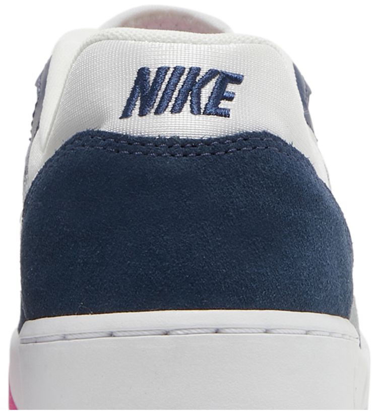 Nike GTS Return SB Midnight Navy Pink