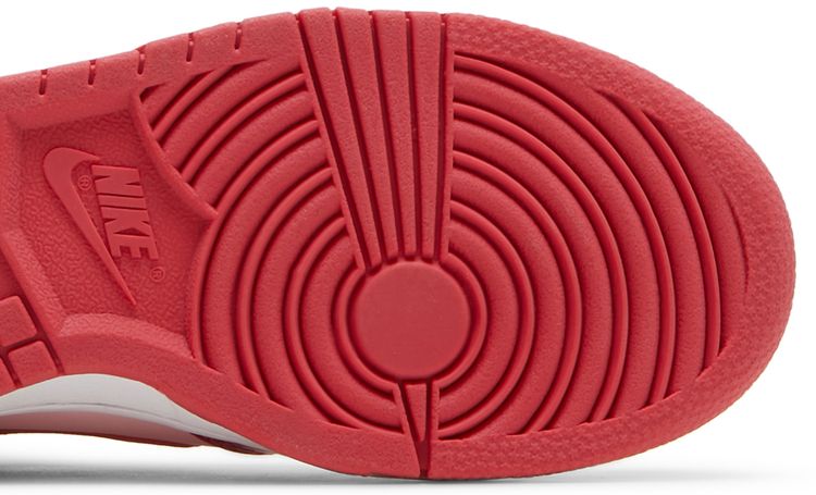 Nike Dunk High GS Valentines Day