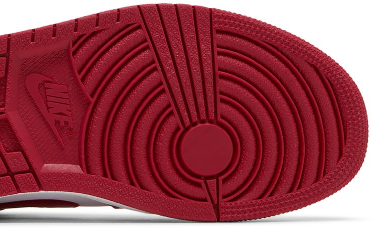 Air Jordan 1 High FlyEase Cardinal Red