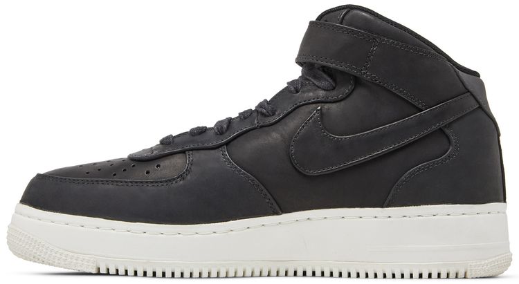 NikeLab Air Force 1 Mid