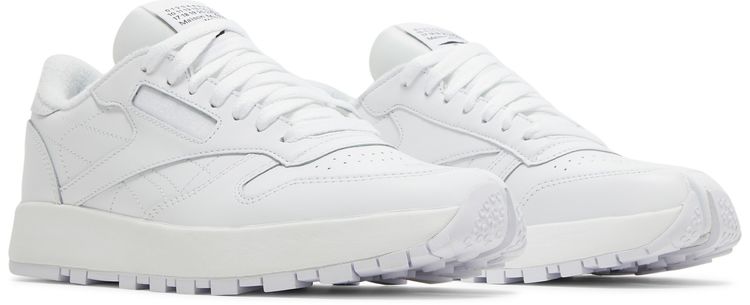 Maison Margiela x Reebok Wmns Classic Leather Tabi White