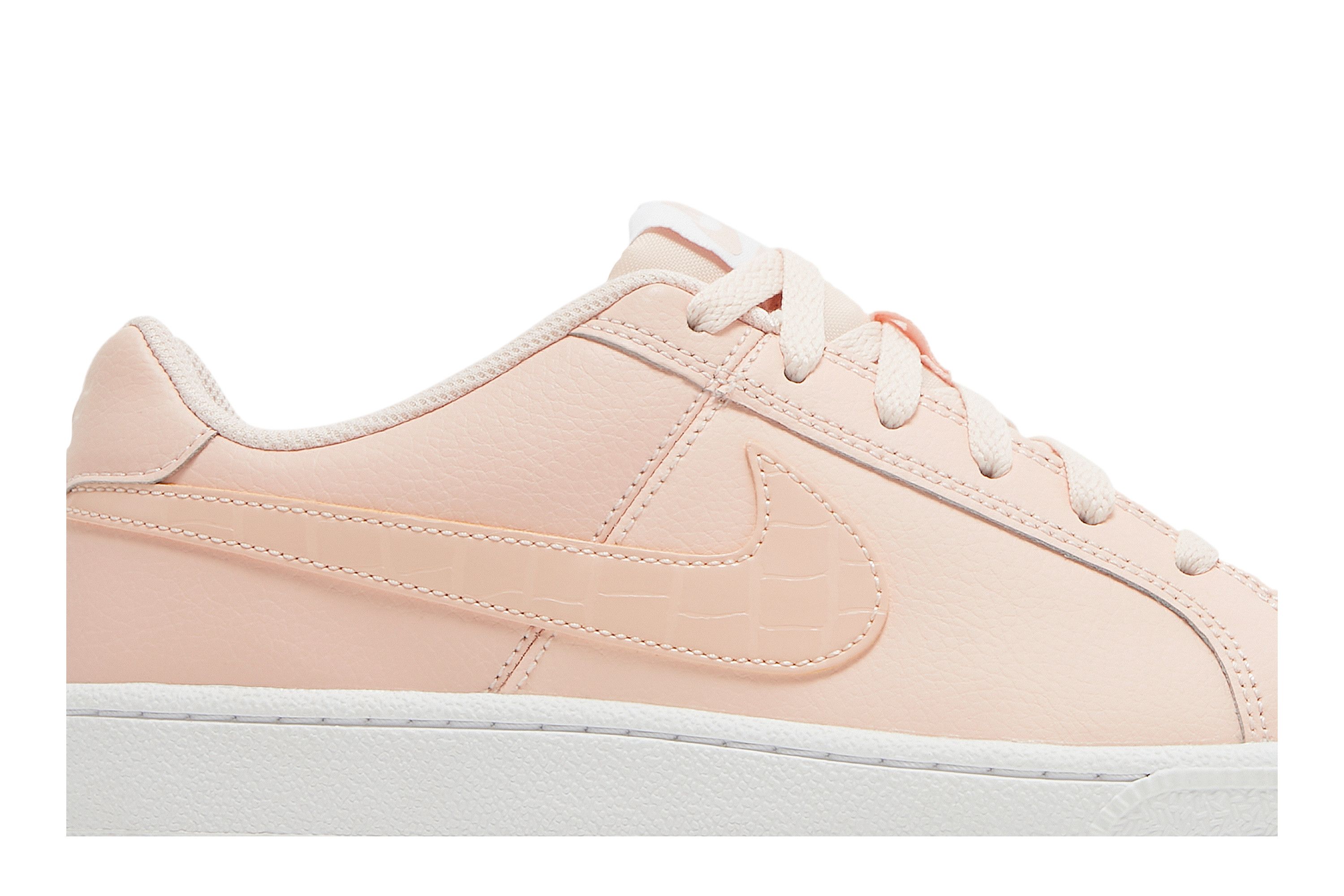 Nike court royale coral clearance