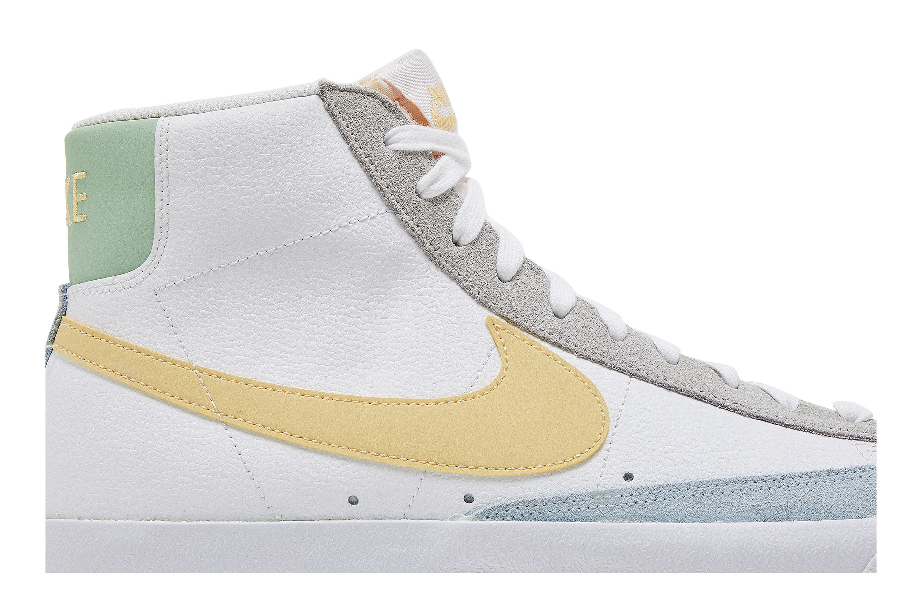 Buy Blazer Mid '77 Vintage 'White Lemon Wash' - DC0959 100 | GOAT