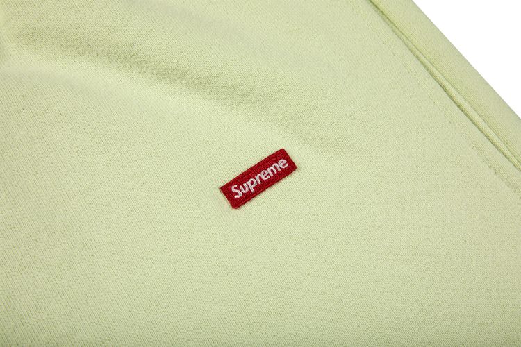 Supreme Small Box Sweatshort Pale Green