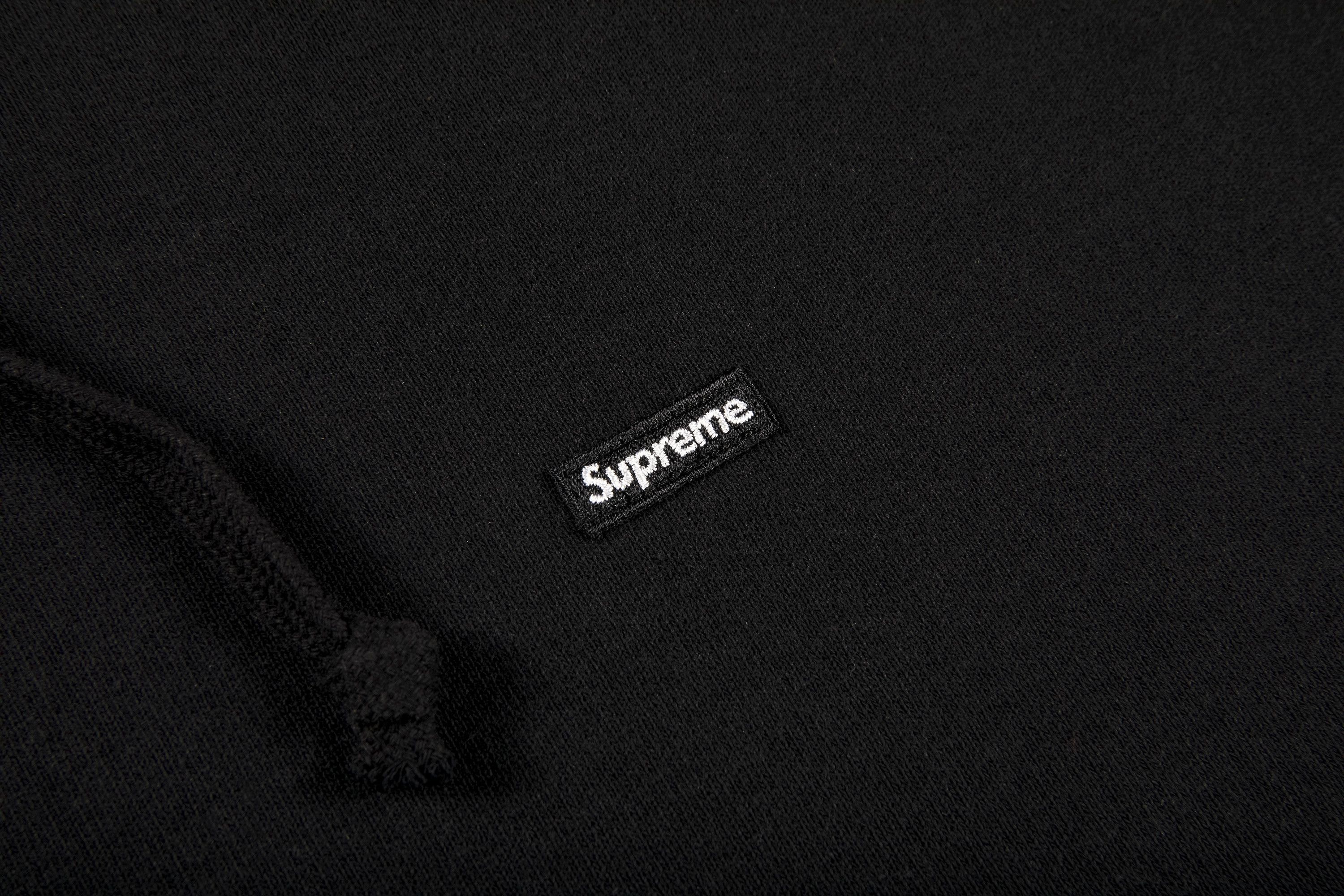 Buy Supreme Small Box Hooded Sweatshirt 'Black' - SS22SW48