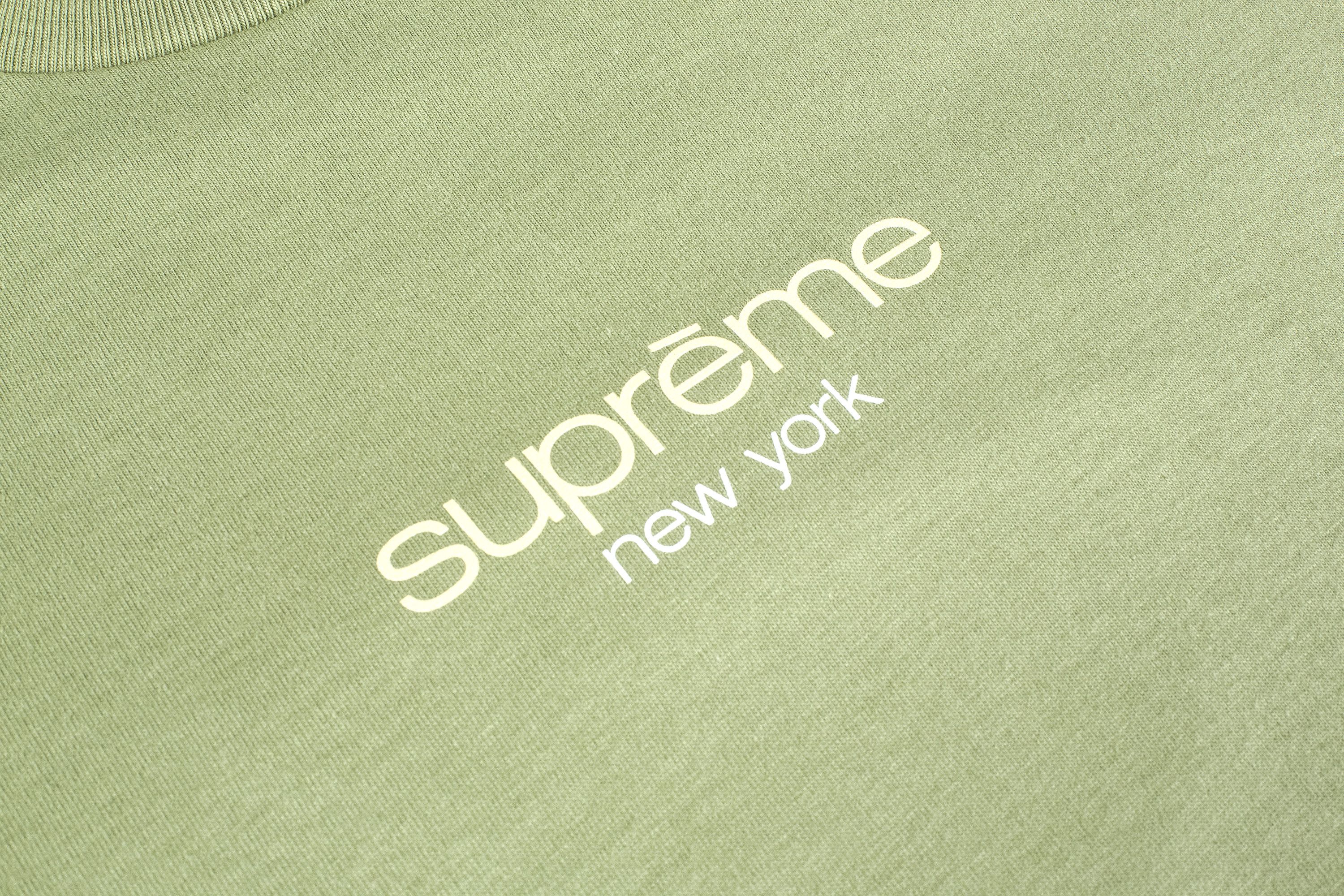 Buy Supreme Classic Logo Tee 'Light Olive' - SS22T52 LIGHT