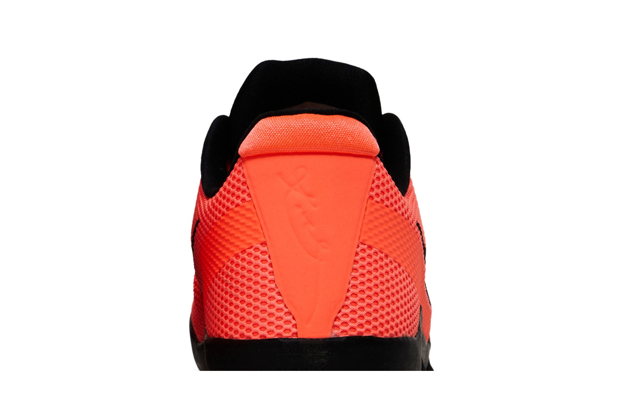 Kobe 11 barcelona for sale store