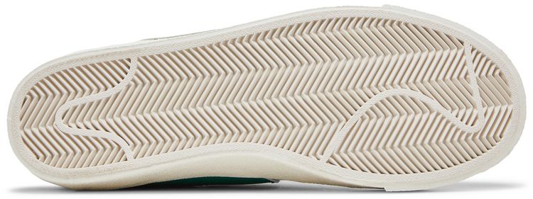 Nike Wmns Blazer Low 77 Jumbo Mismatch