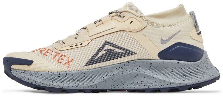 Nike Pegasus Trail 3 GTX Rattan Campfire Orange