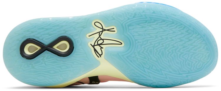Nike Kyrie Infinity EP Valentines Day