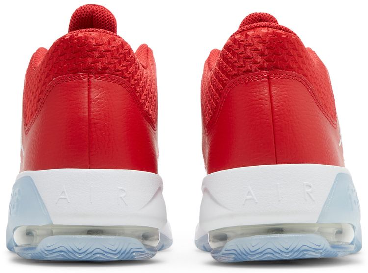 Air Jordan Max Aura 3 University Red