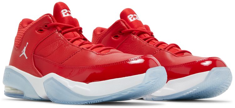 Air Jordan Max Aura 3 University Red