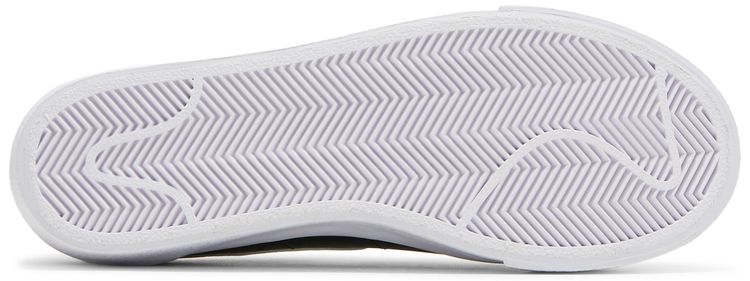 Nike Wmns Blazer Low Platform Black White