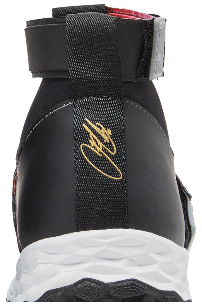 New Balance Lindor 1 TF Black Floral