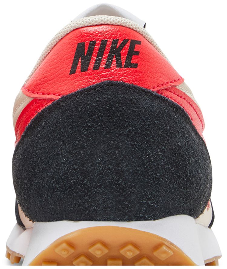 Nike Wmns Daybreak Siren Red