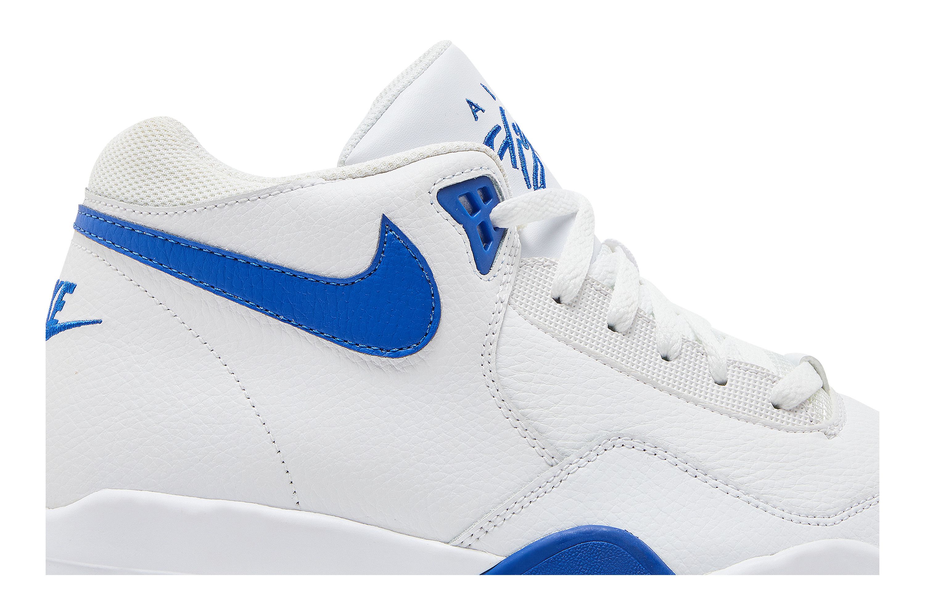 今週のおすすめ製品 Buy Flight Legacy 'White Game Royal' - BQ4212 103 | GOAT 靴