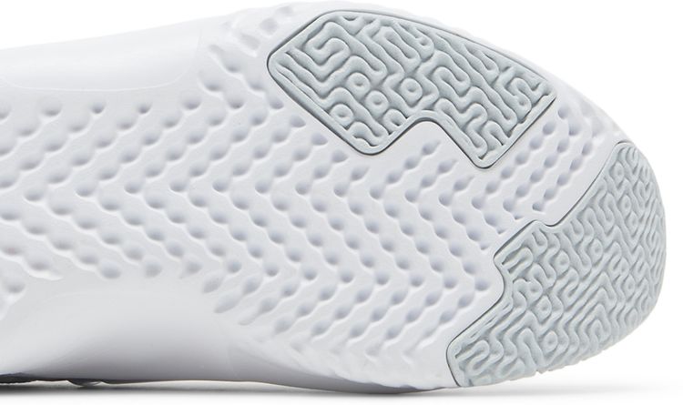 Nike Wmns Renew In Season TR 10 Grey Bright Crimson