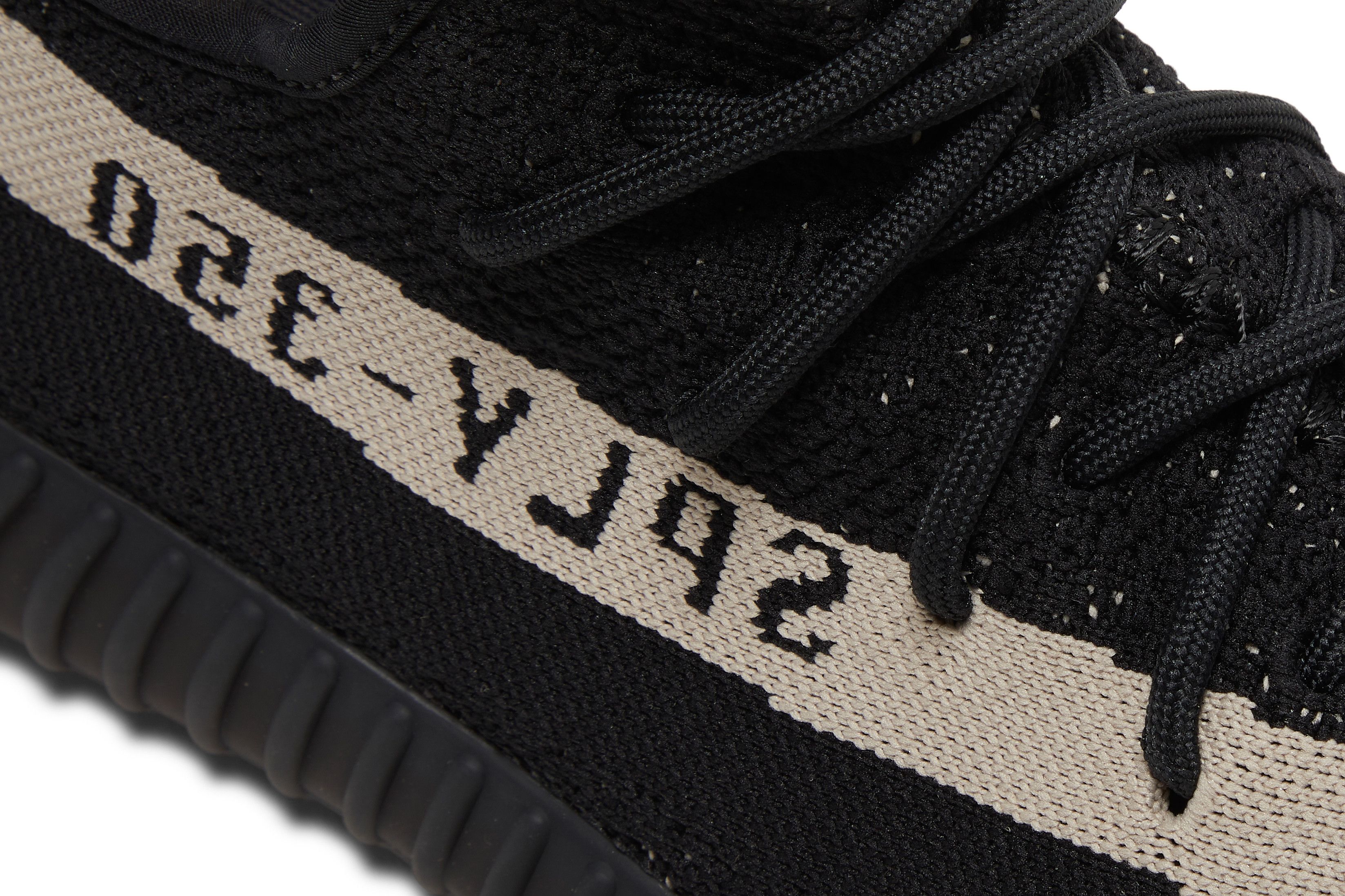 Adidas yeezy boost 350 v2 oreo price top
