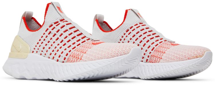 Nike Wmns React Phantom Run Flyknit 2 Vast Grey Orange