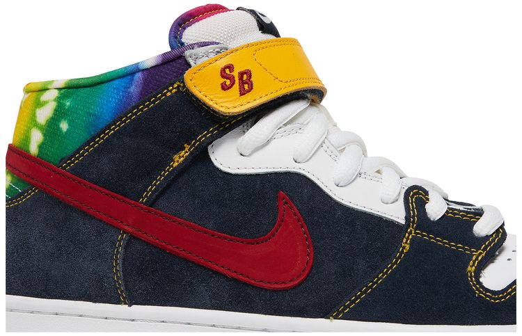 Nike Dunk Mid Pro SB Tie Dye